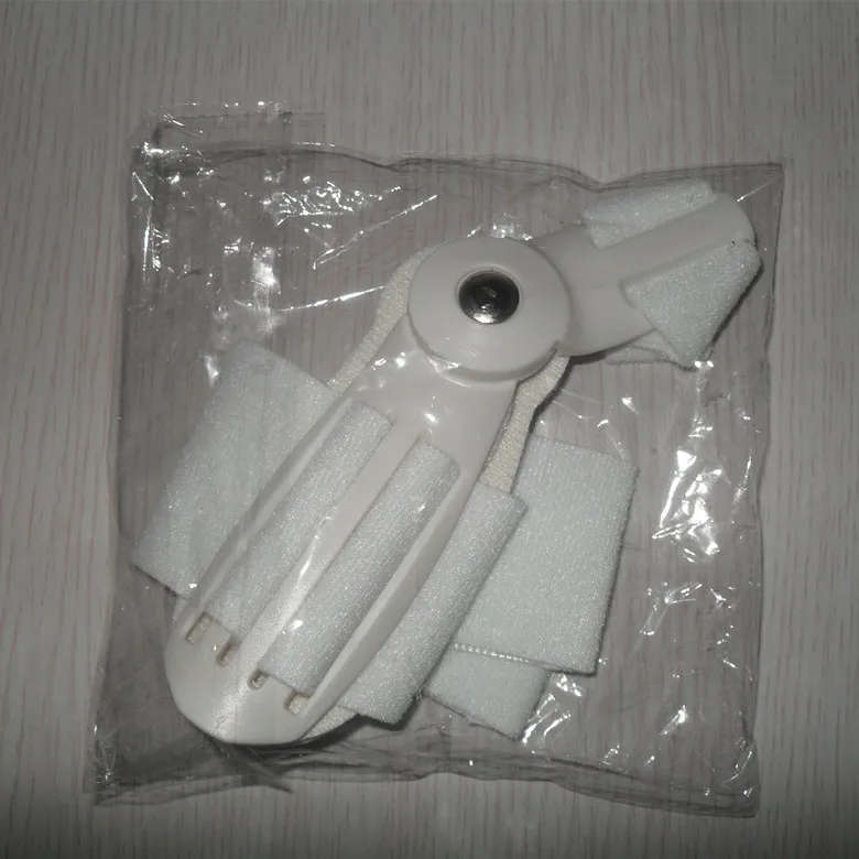 

Hallux Valgus Corrector Day And Night Use Toe Talipes Valgus Brace Blackmailed Orthotics Toe Separator Single