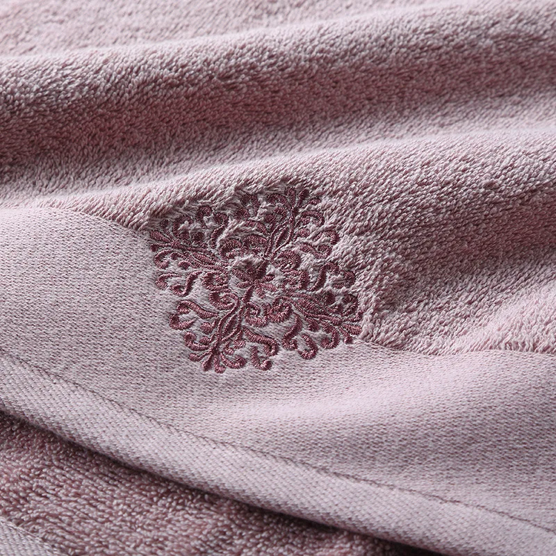Bath Towels Cotton Towel Embroidery Adult Bath Towels Bathroom 140*80 cm Large Soft Cover Hotel Home Blanket Decoration Terry Wedding Gift