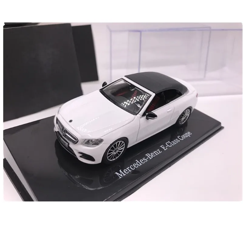 1:43 сплав модель автомобиля Mercedes-Benz E-CLASS модель игрушечной машины коллекция подарок