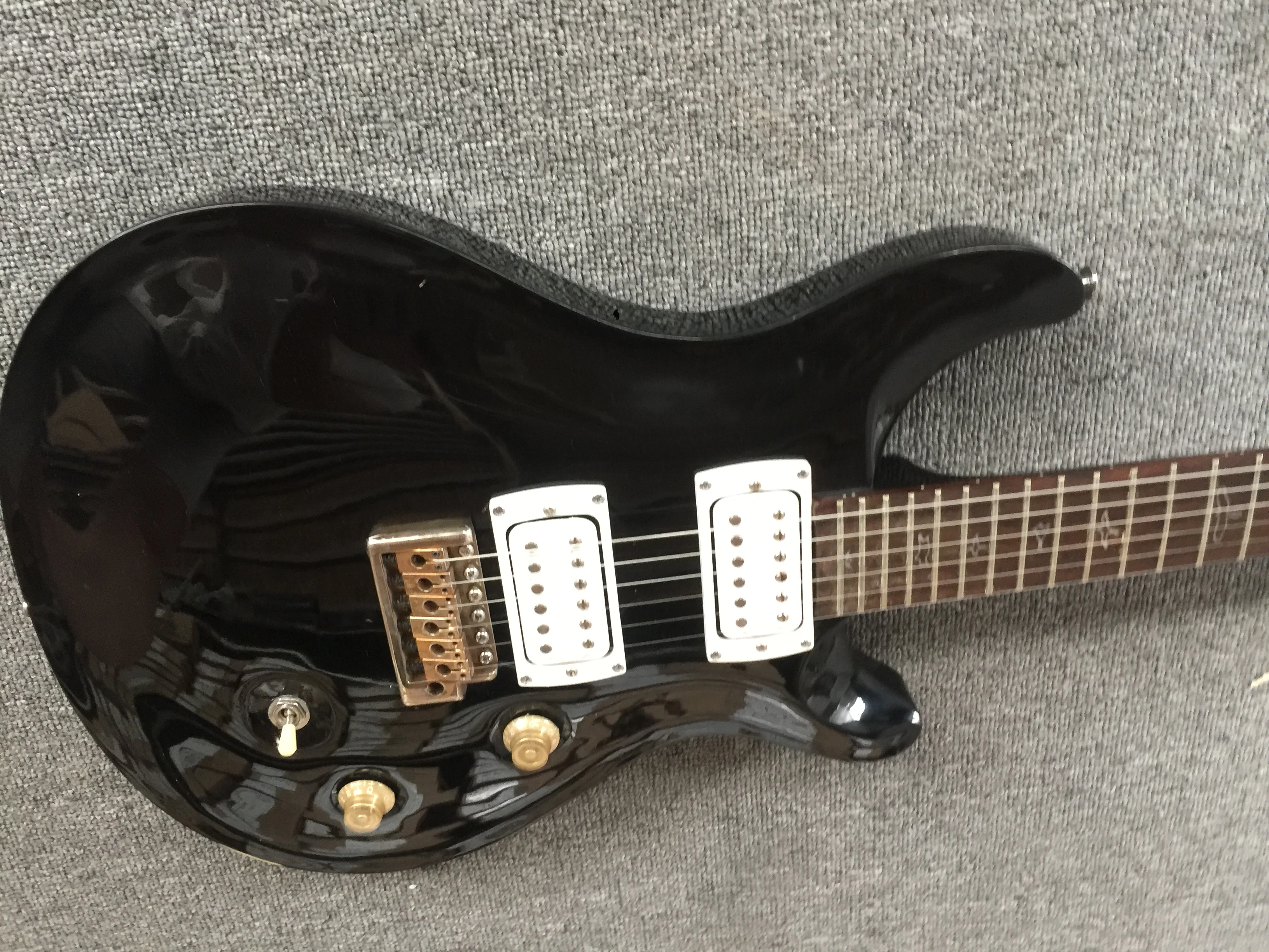 

Electric Guitar/Anmiyue Black Fine High-end Guitar/Customizable Chinese Electric Guitar