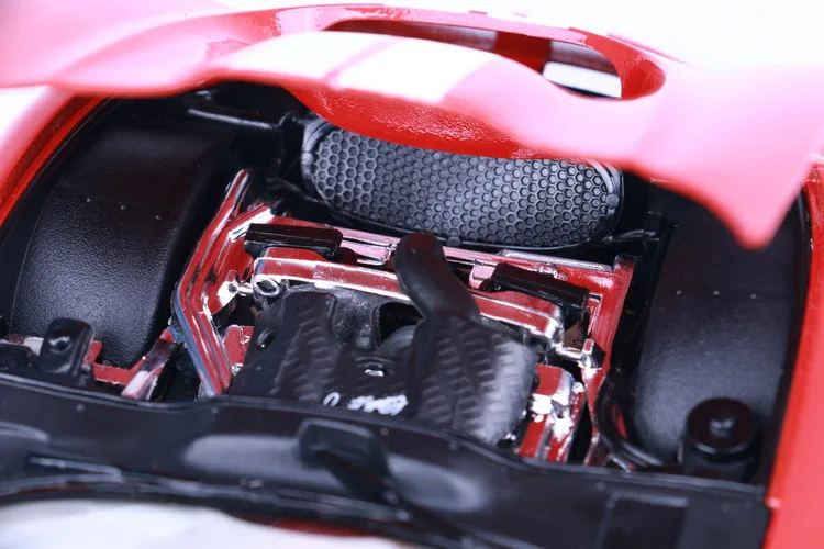 Maisto 1: 18 модель автомобиля из сплава Модель автомобиля Ford Shelby трансформер модель спортивного автомобиля коллекция подарок