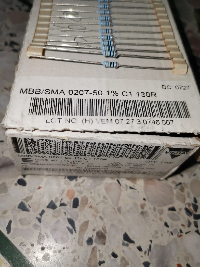 30 шт. VISHAY 130R 130 0207 евро 1% по объему 0,25 Вт 0,5 Вт Резистор питания