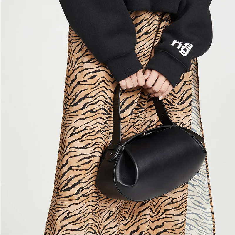 Fashion Round Hobo Bags Women Chic Brand Three-Dimensional Crossbody Bags Ladies Top Handle Personality Handbag Casual