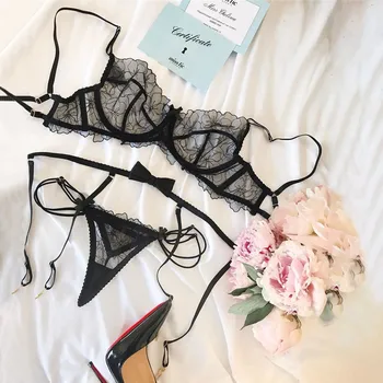 

2020 Sexy Women Transparent Lingerie Set 3pcs Bra G-string Garter Suit Womens Top Erotic Lingerie Lace Set Underwear
