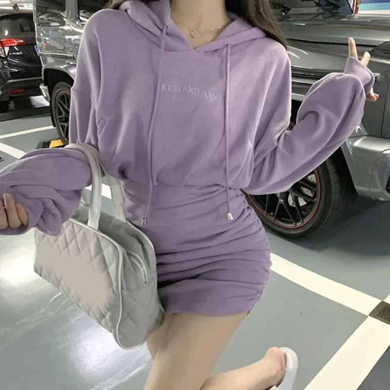 Платье с капюшоном для женщин маленькая юбка и длинным рукавом облегающая