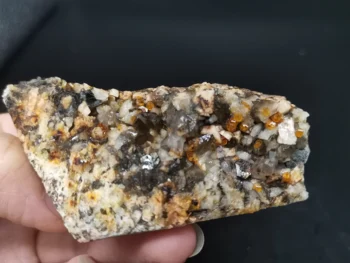 

100% natural crystal garnet, tea body crystal, feldspar mineral crystal symbiosis