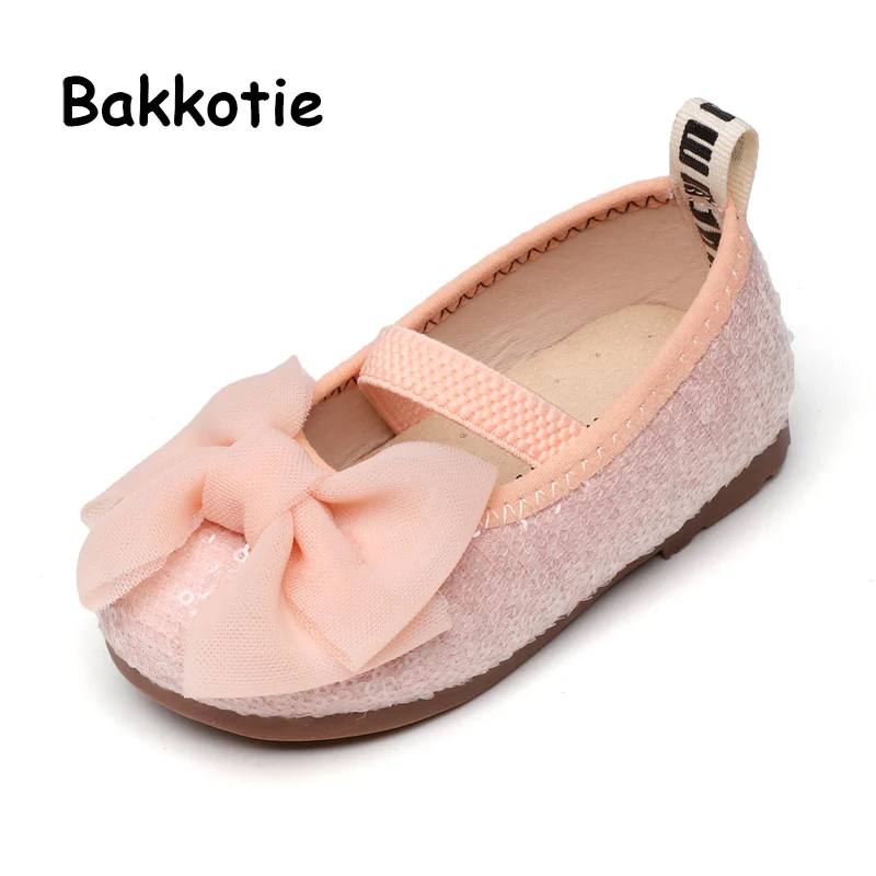 Bakkotie/Новинка года; милые туфли Mary Jane на плоской подошве с кружевным бантом для девочек; модная Осенняя обувь из искусственной кожи; Блестящие Розовые модельные туфли для малышей