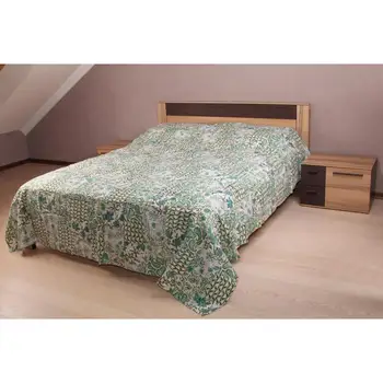 

Bedspread quilted "patcwork"