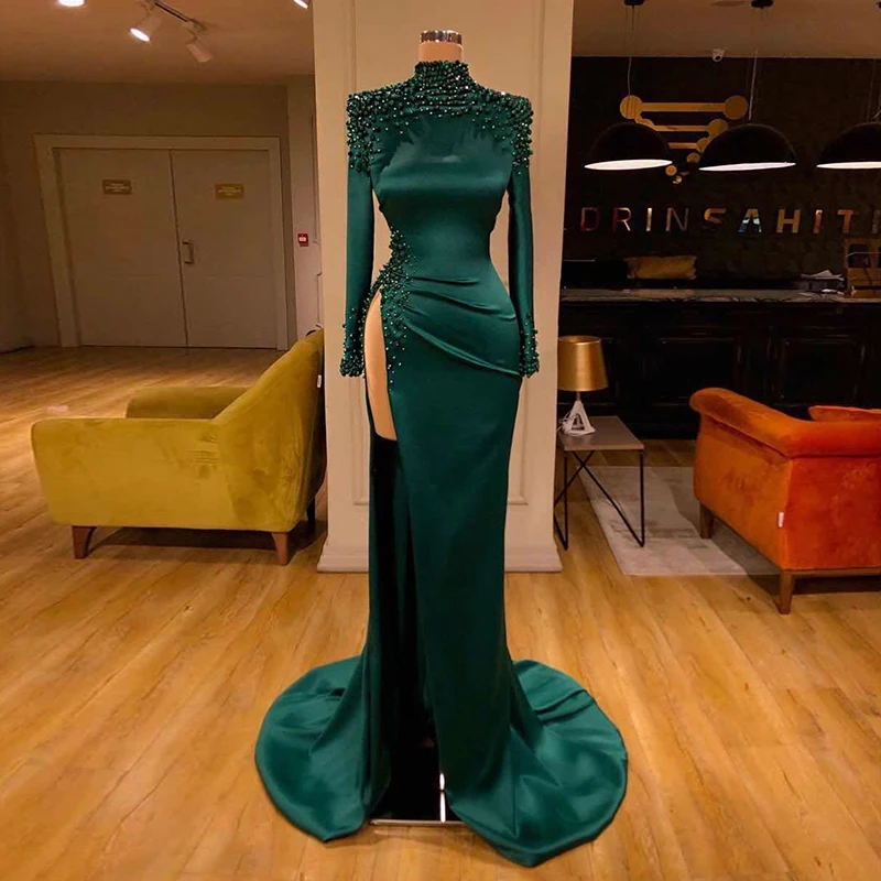 

Vintage High Neck Side Slit Girls Party Wear Long Gown Prom Dress 2020