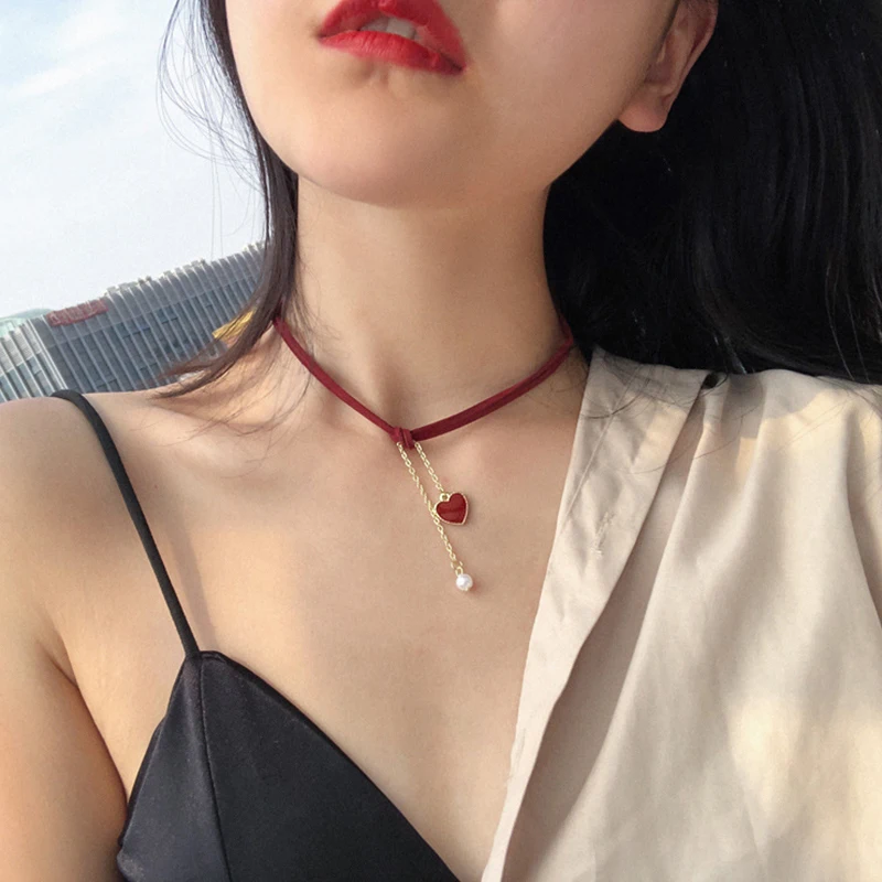 

Korean Fashion Red Heart Pearl Chain Necklace Women Simple Ladies Valentine Gifts Female Wedding Party Choker Necklaces Jewelry