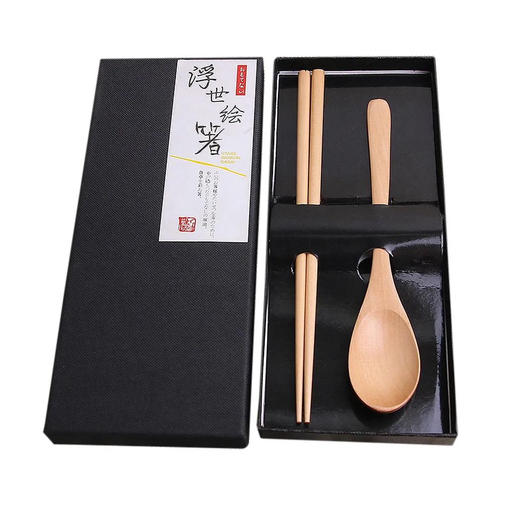 5Pcs/Set Japanese Style Chopsticks Wooden Non-Slip Sushi Food Chop Sticks Chinese Gift Reusable Chopsticks And Spoon Tableware - Цвет: C