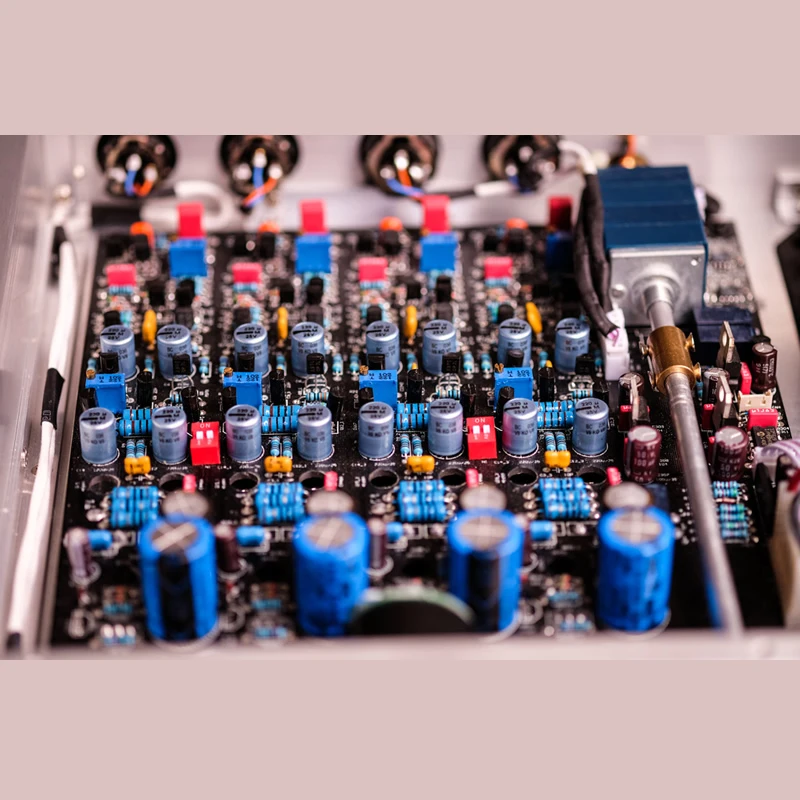 Little Dot LD X1 fully balanced transistor