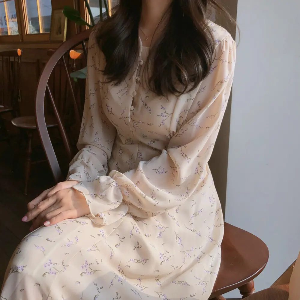 Осенне-зимние Базовые платья милое длинное платье-рубашка с расклешенными рукавами и цветочным принтом в винтажном стиле на пуговицах одежда в Корейском стиле 8131