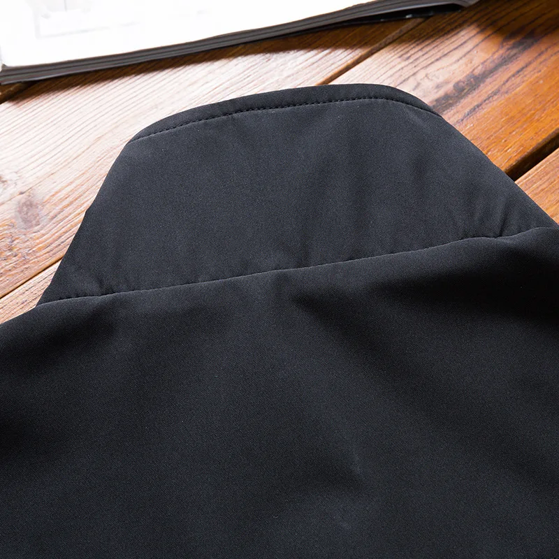 10518333048_740105811