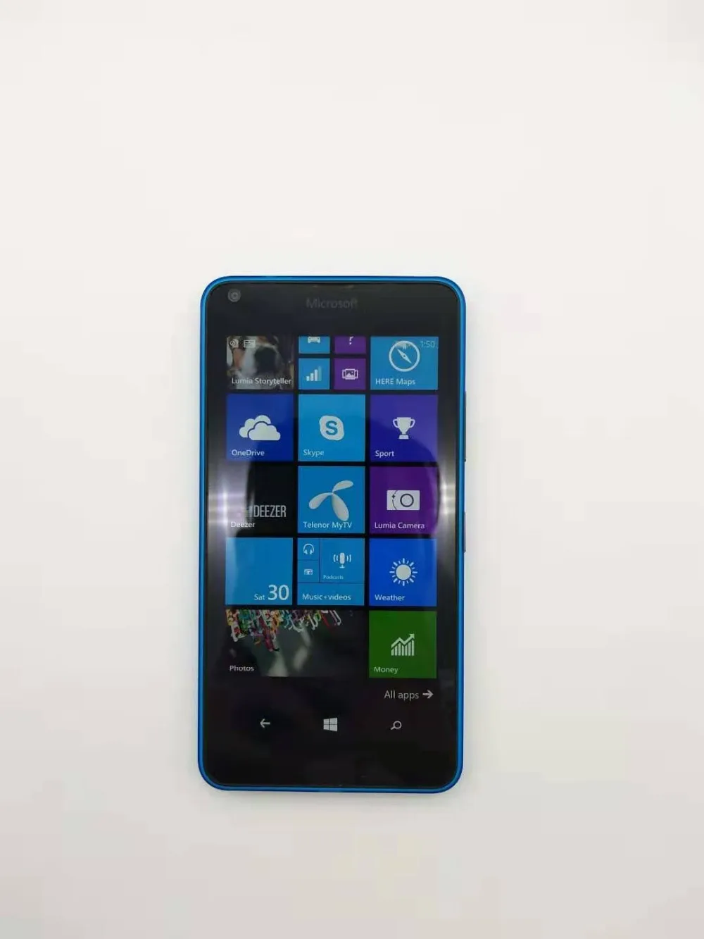 640 microsoft Lumia 640 8 Мп камера NFC четырехъядерный 8 Гб ПЗУ 1 ГБ ОЗУ мобильный телефон 4G LTE FDD 4G 5," 1280x720 4G сотовый телефон