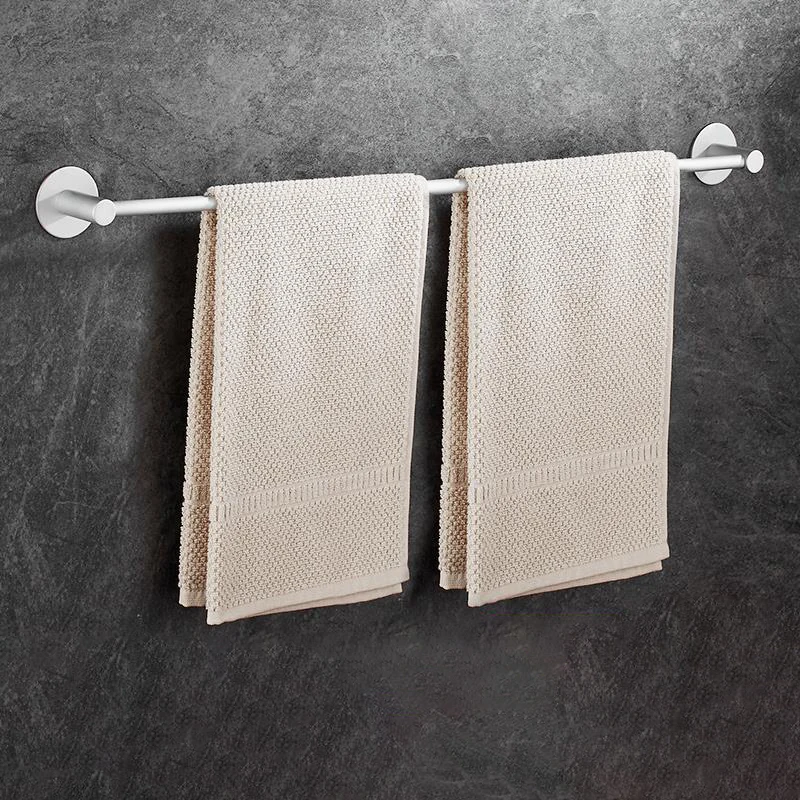 Рисунок 6 - Домашняя алюминиевая вешалка для полотенец