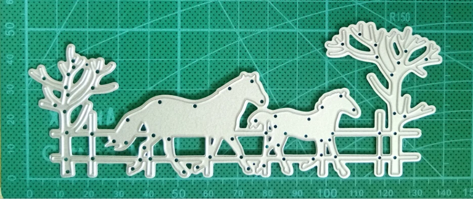 Ufurty-Metal-Cutting-Dies-Country-Life-Horse-Stitched-DIY-Scrapbooking-Stamps-Craft-Embossing-Die-Cut-Making (1)