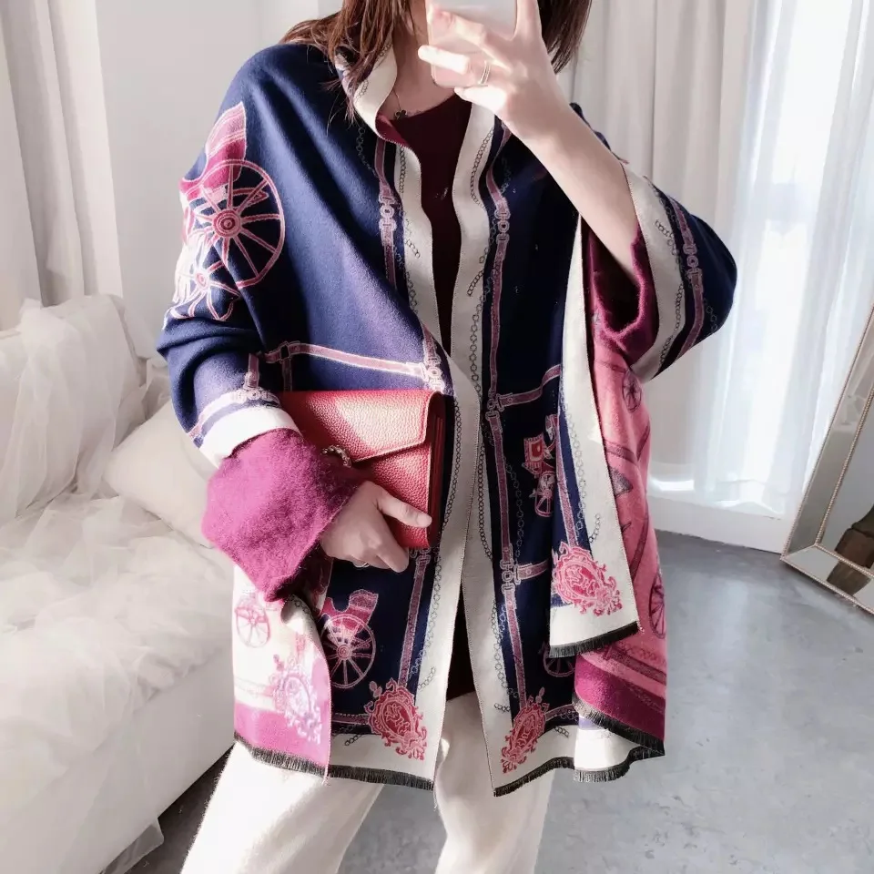 

Chinese Classic Silk Fall and Winter luxury Cashmere warm Scarf Woman Printed thickening Wool Shawl lady Fashion beach Headscarf