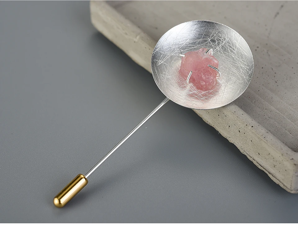 LFJK0043-Personality-Round-Brooches-_03