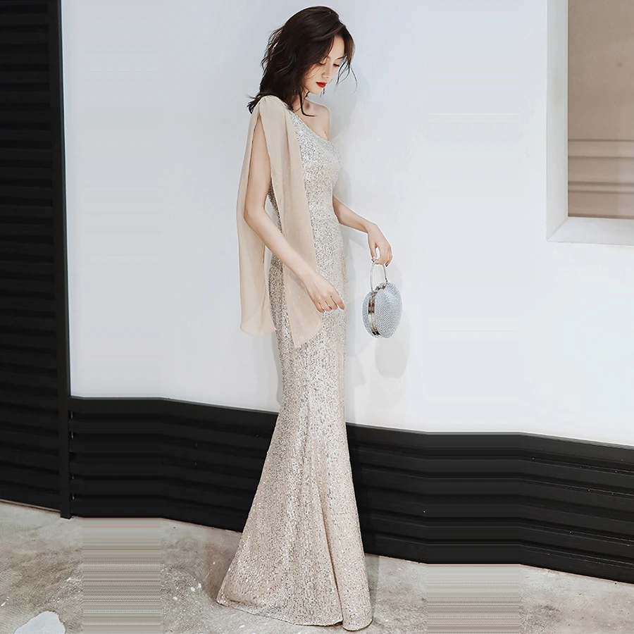 Это Yiiya вечернее платье Русалка на одно плечо Robe De Soiree K001 блестящие вечерние платья с блестками элегантное вечернее платье размера плюс