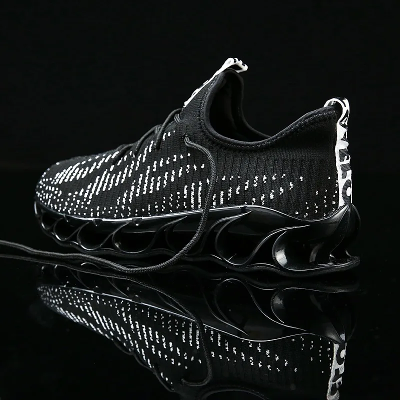 Для мужчин кроссовки Flyknit Для мужчин легкие футбольные бутсы спортивные, для тренажерного зала; Для мужчин сетчатая Туфли без каблуков волна Для мужчин спортивной обуви носки под ботинки