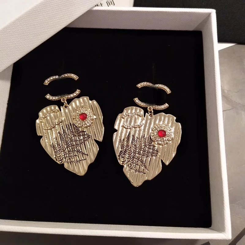 

2019 Fashion Leaf Earrings Women Party Earrings Jewelry Brand Drop Earrings Female
