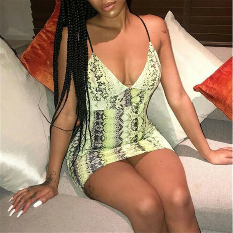 

Elegant Bandage Party Club Dress Off Shoulder Dames V Neck Streetwear Fashion Snake Print Women Sleeveless Bodycon Mini Dress