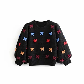 

Autumn 2019 women's new loose long sleeve round neck color contrast splicing and sewing embroidery knitwear bow knitwear