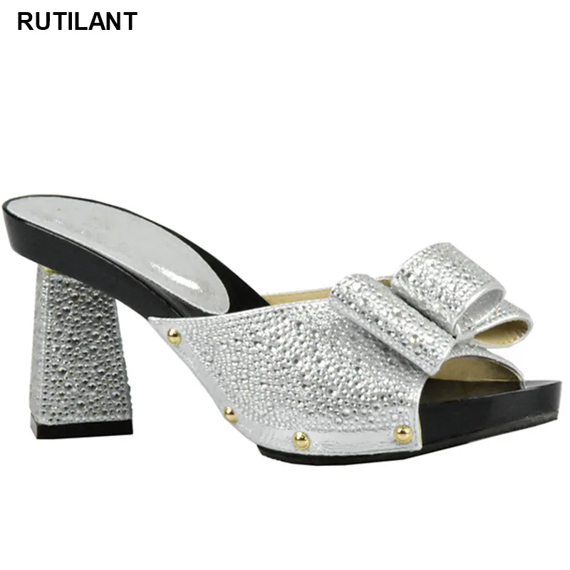 

Latest Italian Lady Sexy High Heels Pumps Decorated with Rhinestones Italian Design Sliver Color African Sandals Shoes for Party
