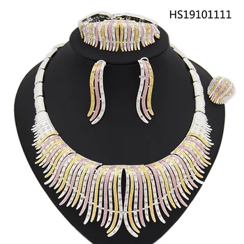 

Yulaili 2019 Dubai Jewelry Sets for Women Normal Zircon Three Tone Short Tassel Shape Nigerian Bridal Wedding Accessories Bijoux