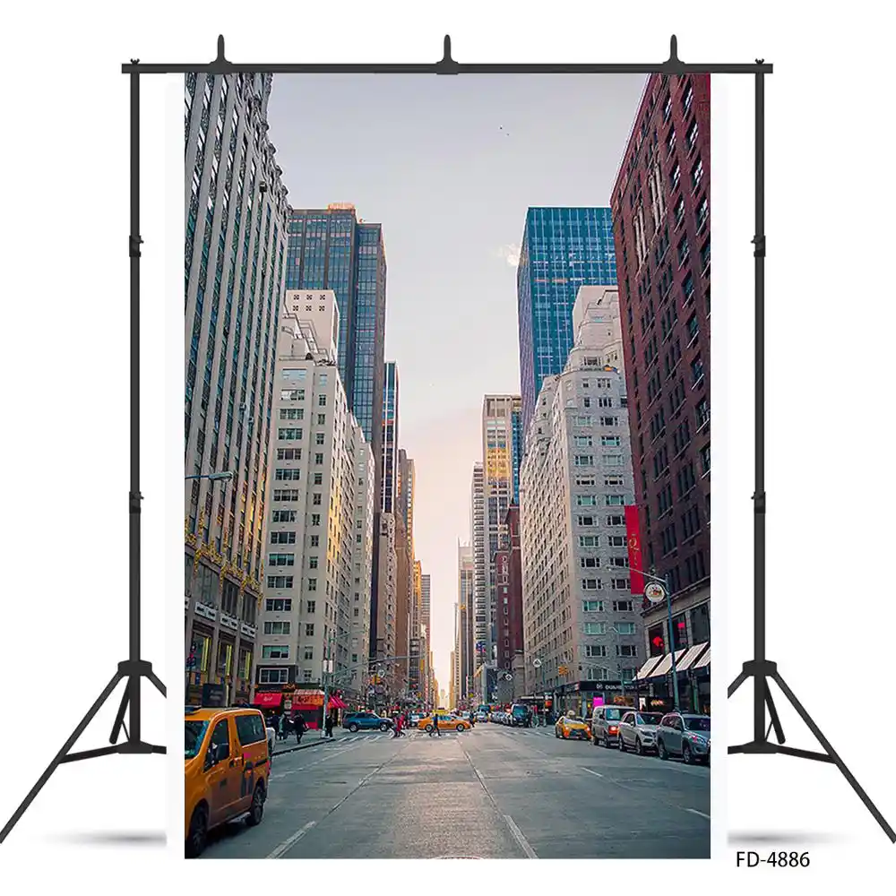 Capisco de vidrio de oficina ventana paisaje de edificios de ciudad