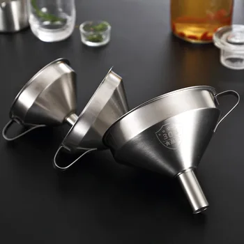 

Funnel 304 stainless steel Wine funnel Kitchen household Large and small caliber wine leaker Oil funnel with filter