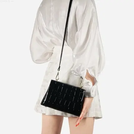Kopen Casual Alligator Kettingen Messenger Tassen Vrouwen 2019 Designer Crocodile Patroon Schouder Crossbody Tas Dames Eenvoudige Telefoon Portemonnees