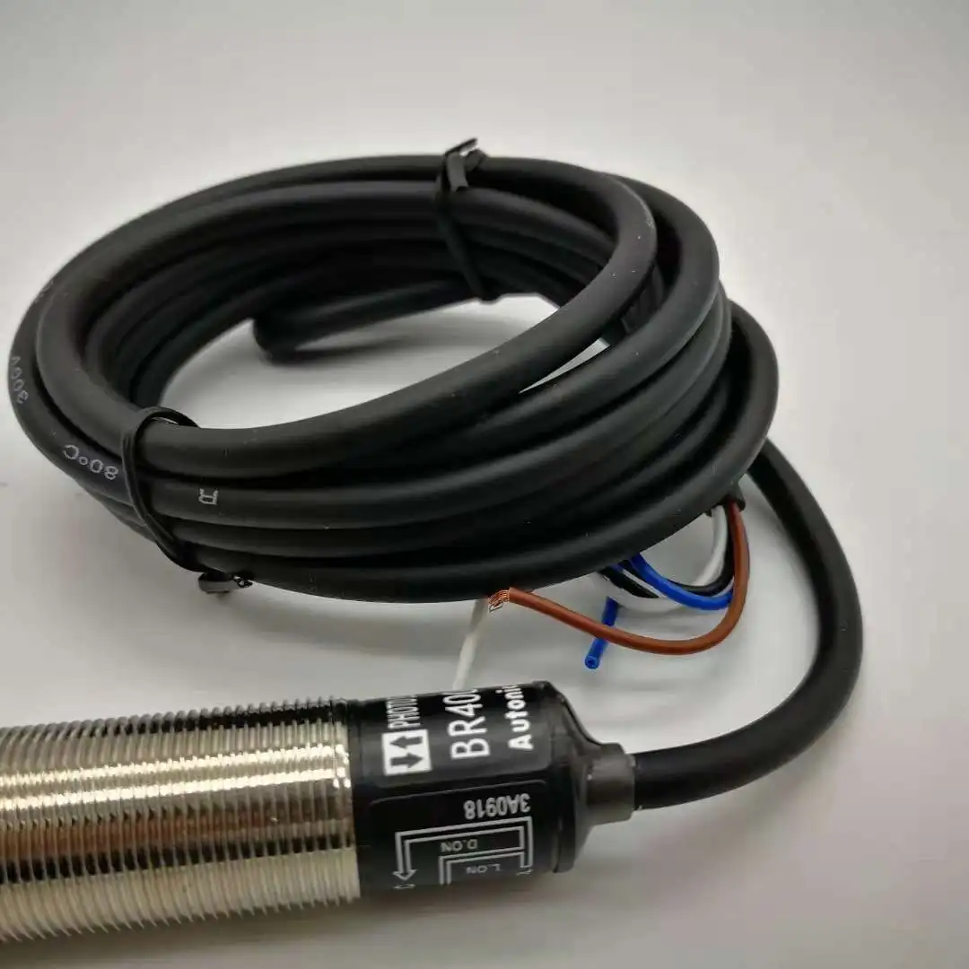 BR100-DDT-P BR400-DDT-P PNP BR100-DDT BR400-DDT NPN диффузное отражение фотоэлектрический переключатель 12-24 В Высокоточный цилиндрический