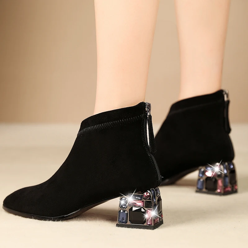 

2019New simplicity Sheepskin crystal heel elegant women's shoes fashion personality Office shoes Square head High Heels Booties