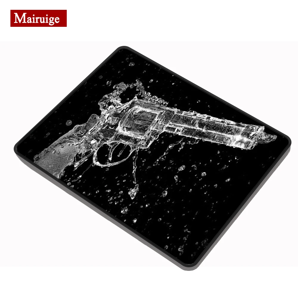 

Gun Black Cloth Mouse Pad 20x18cm Logo Mousepad Custom Small Cool Simple Gamer Pc Compute Desk Mat for Laptop Table Pads