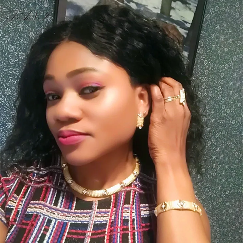 

Fani dubai gold-color women wedding accessories jewelry Set Brand Fashion African Woman Costume Bridal jewelry Set Wholesale