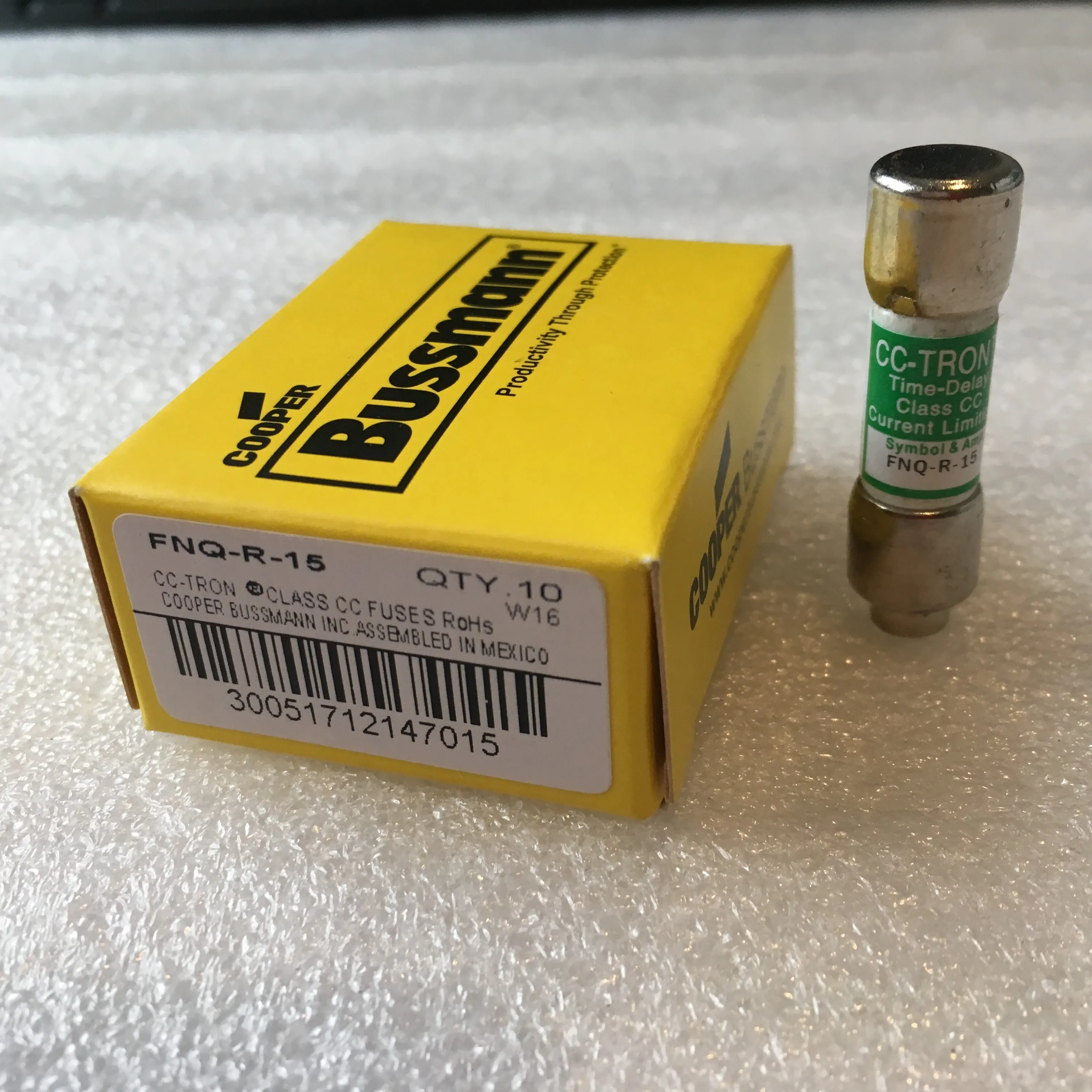 10 шт. встроенный Автомобильный предохранитель низковольтный 15 А 600 В для защиты