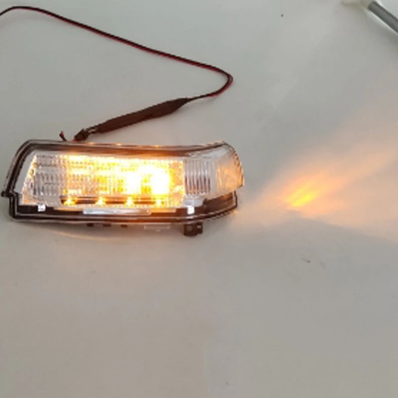 Car Rearview Mirror Turn Signal for Mitsubishi Pajero V73 V77 V93 V97 2007-2015 |