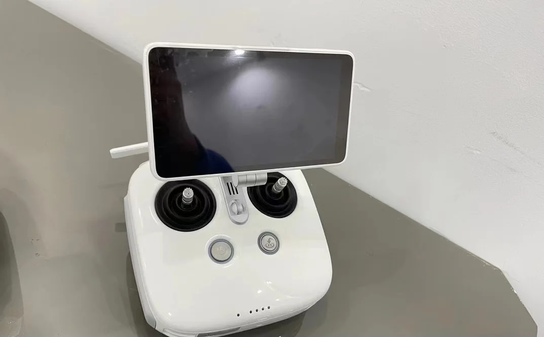 Phantom 4 advanced controller deals