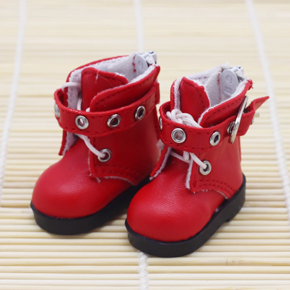 Jouet Botte Baby shoes Chaussures en cuir polyuréthanne 18 poupées. 