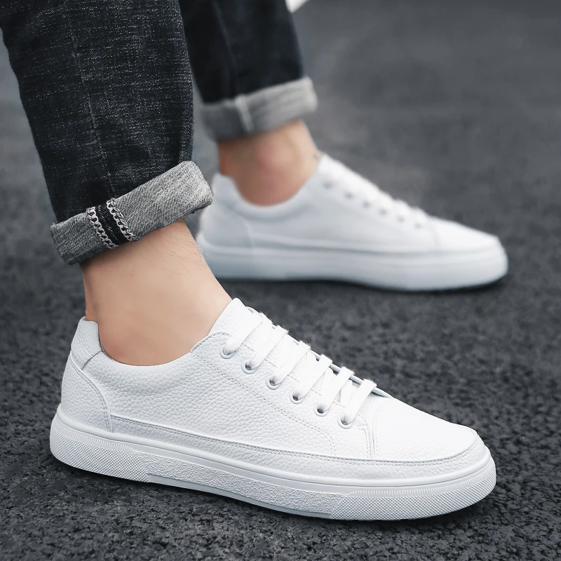 Fashion Brand Casual Men Leather Shoes White Male Casual Shoes Breathable White Sneakers Leather Mens Moccasins Simple White