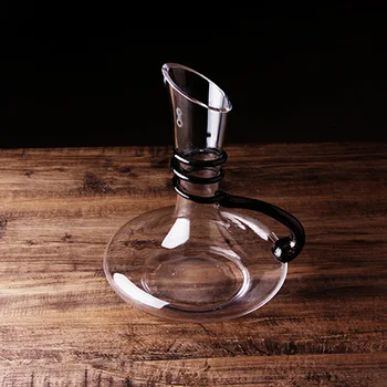 

1800ML Crystal Superior Flat Base Red Wine Decanter Handmade Crystal Wine Pourer Premium Water Carafe Thickened Wall