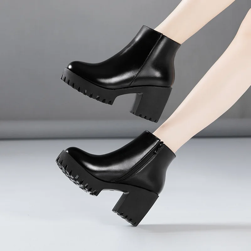

Plus Size Chunky Heels Motorcycle Boots For Women Autumn Winter Fashion Round Toe Zip Comfortable Boots Ladies Shoes Q0012
