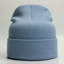 Однотонная вязаная шапка для женщин; сезон осень-зима; шерстяная шапка; толстая теплая легкая Кепка для завивки головы; зимние шапочки для мужчин