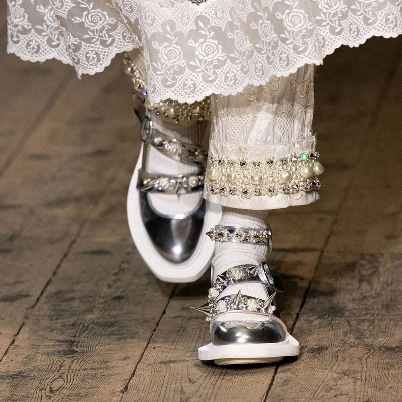 

2021 Brand Shoes Women Low Heel Square Heels Mary Jane Pearl Rivet Buckle Genuine Leather Women's Shoes Fashion Punk Single Shoe