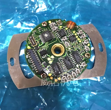 Rotary Encoder UTOPH-600WC Working For Servo Motor | Электроника