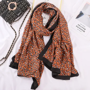 

2020 Brand vintage long Leopard Dot Tassel Viscose Shawl Scarf Print Soft Wrap Pashminas Sjaal Muslim Hijab Snood