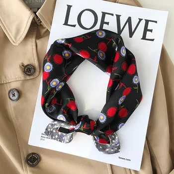 

2020 Women Square Pashmina Scarves 100% Silk Scarf Foulard Shawls And Wraps Bandana Neckerchief Poncho Headband Hijab 53*53cm