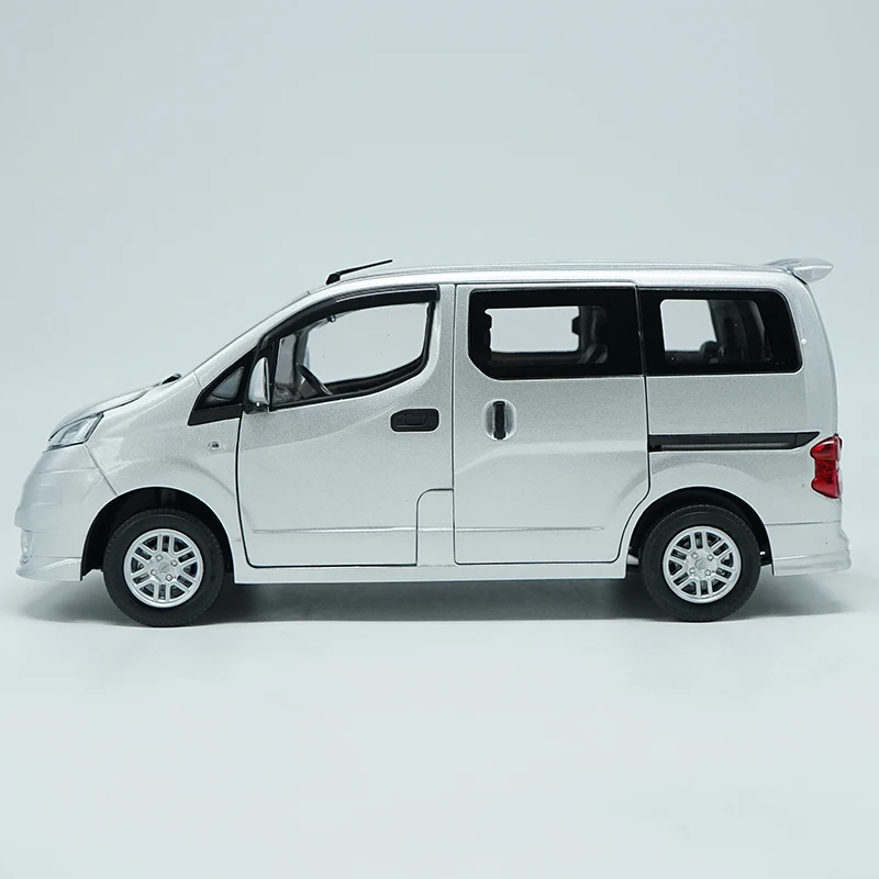 1:18 высокое тщательное NISSAN NV200 MPV сплав модель автомобиля статические металлические модельные автомобили с оригинальной коробкой